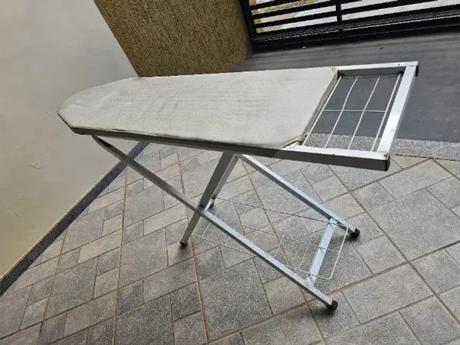 Tábua de Passar Roupa Aço Carbono Tamanho Grande