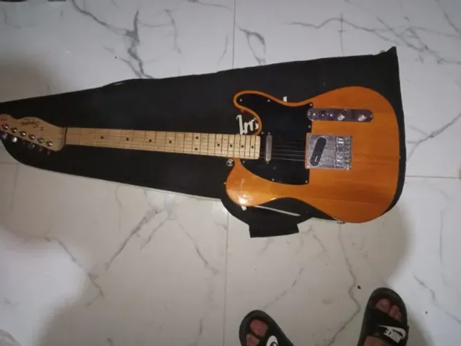 Guitarra Squier By Fender Affinity Telecaster