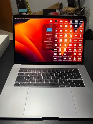 MacBook Pro i7 16gb 15 Polegadas A1707