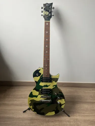 Guitarra ESP LTD WA-200 Will Adler Signature - Camo - Excelente Estado