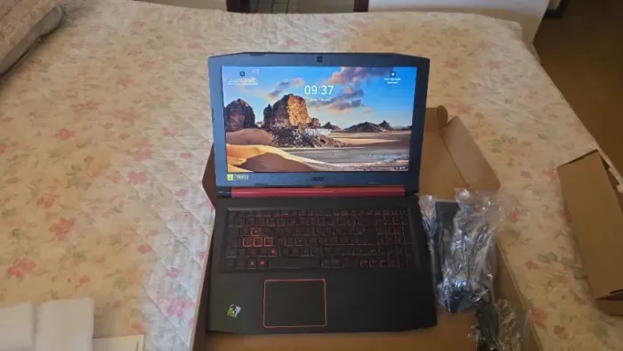 Notebook Gamer Acer Nitro 5 i5, 16GB RAM, GTX 1050, SSD + HD