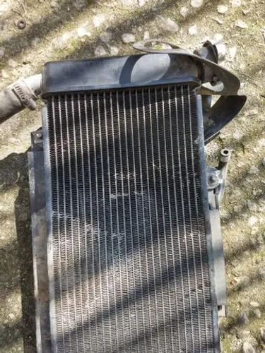 Radiador de água da kavasak versys