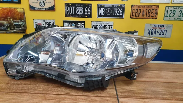 Farol Corolla Xrs 2012 2013 2014 ( Novo ) 