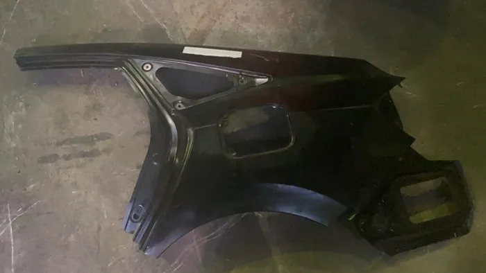 Folha de lateral traseira Honda Civic g10 e parabarro original Honda city 