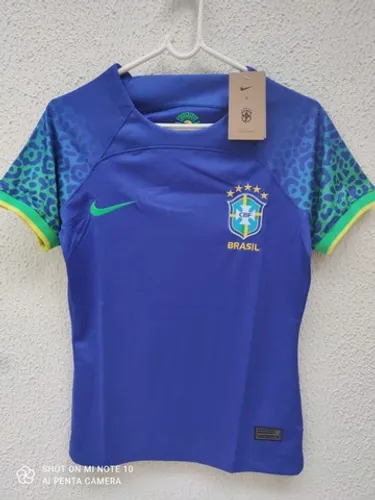 Camiseta de time Brasil baby look