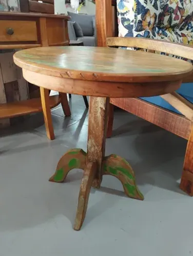 Mesa de Centro Redonda De Peroba Rosa Patinada