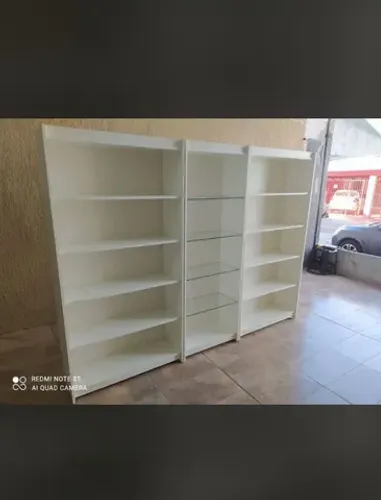 PRATELEIRAS MDF E DE VIDRO