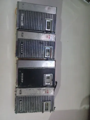 Lote de 4 radinhos sharp