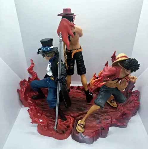 Kit Action Figure do Monkey D. Luffy, Portgas D. Ace e Sabo - Bonecos de One Piece