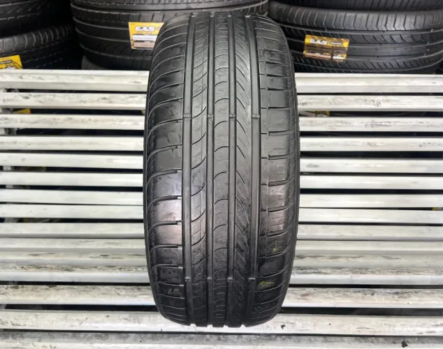 Pneu Roadstone 225/50R17 R$299,00 / Pneu 225/50/17