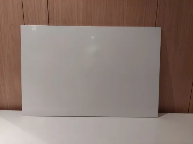Painel metálico 60x90 c/quadro branco 