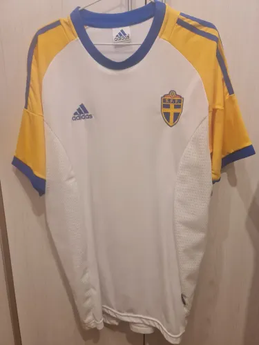 Camisa de futebol da Suécia Adidas
