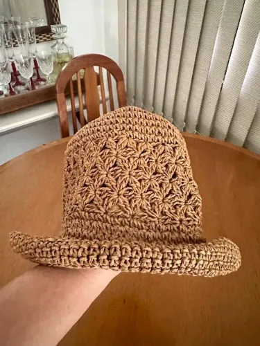 Chapéu de Palha Artesanal - Estilo e Sofisticação