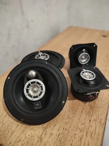 4 Alto-falantes JBL Selenium