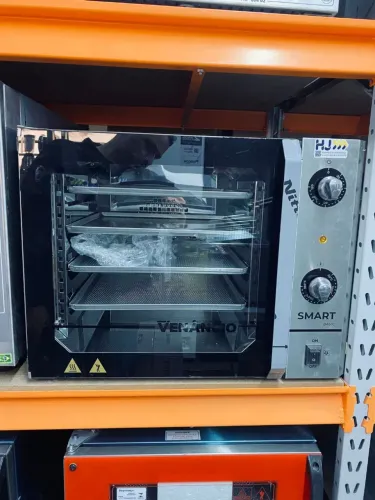 NZ. Forno elétrico convector 4 assadeiras Venâncio