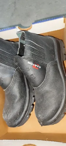 Bota cartom