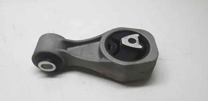Coxim Biela Inferior Cambio Sentra 2014 15 16 17 18 19 20 21 (Usado)
