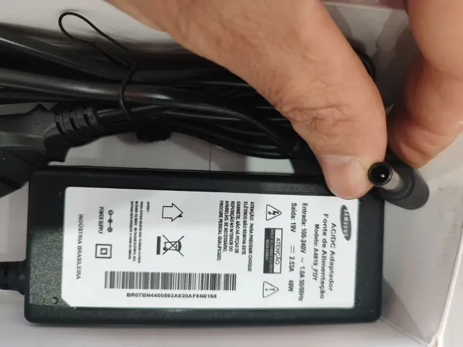 Fonte TV e monitor Samsung e LG 19V AC/DC