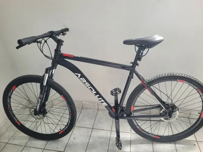 Vendo bicicleta absolute Nero conjunto shimano aro 29 quadro 21