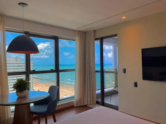 Vendo flat reformado luxo na beira mar de Boa Viagem / Varanda