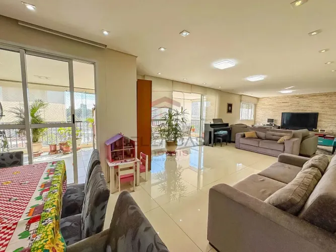 Apartamento aconchegante Mooca 178m2 4 dormitórios 3 suites 3 vagas