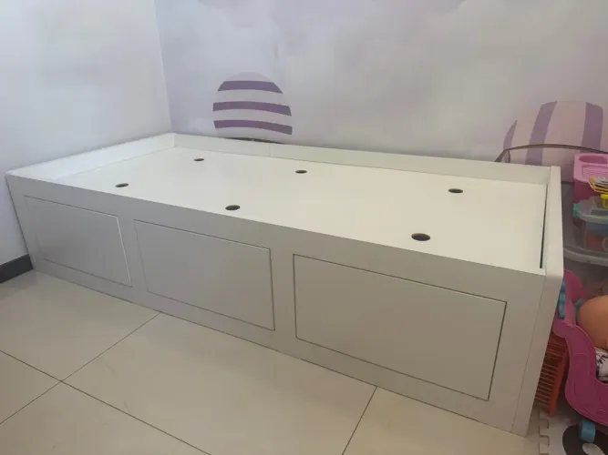 Cama Solteiro Planejada em MDF Branco - 3 Gavetões 