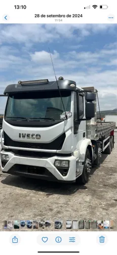Caminhão Bitruck Iveco Tector 24/280 Ano 2023