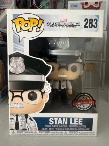Funko Pop Stan Lee - Captain America: The Winter Soldier