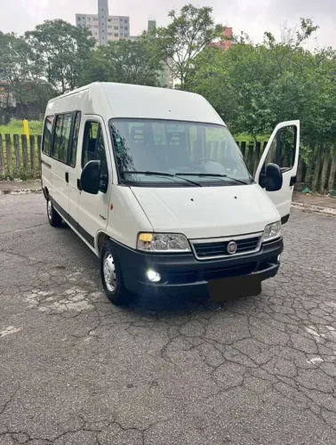 Fiat Ducato 16 lugares ano 2015