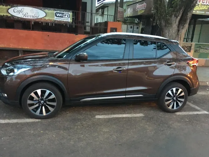 Nissan Kicks SL 1.6 16V Flexstar 5P Aut. 2017