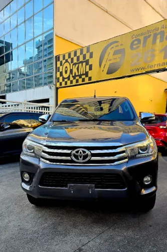 Toyota Hilux CD SRX 4X4 2.8 TDI 16V Diesel Aut. 2017