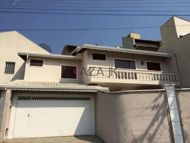 Comprar/vendo: Casa sobrado a venda na Vila Galvão em Jundiaí, SP com 3 dormitórios (1 suí