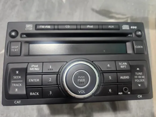 Nissan Modelo PN-3236M Rádio Som Mp3 Cd 