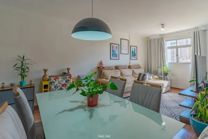 Apartamento para venda em Centro com 3 quartos, sendo 1 suíte, 100m²