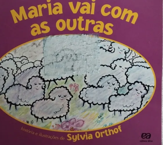 Livro Infantil Maria Vai com as Outras