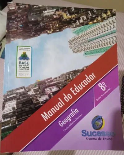 Livro Manual do Educador Geografia 8º Ano - Carlos Alberto Chopinho