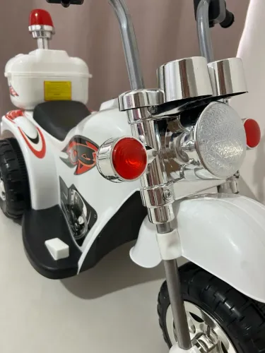 Moto elétrica infantil Guardian X 6V