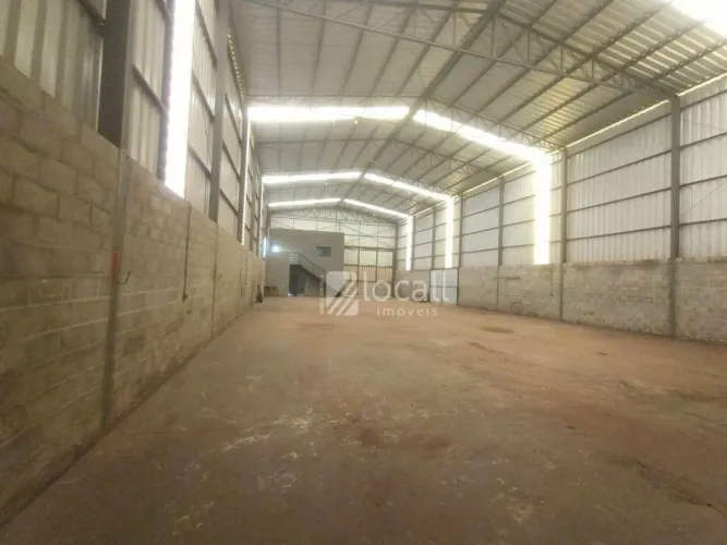 Barracão para alugar, 600 m² por R$ 9.000/mês - Chácara Recreio Parque do Sabiá (Zona Rura