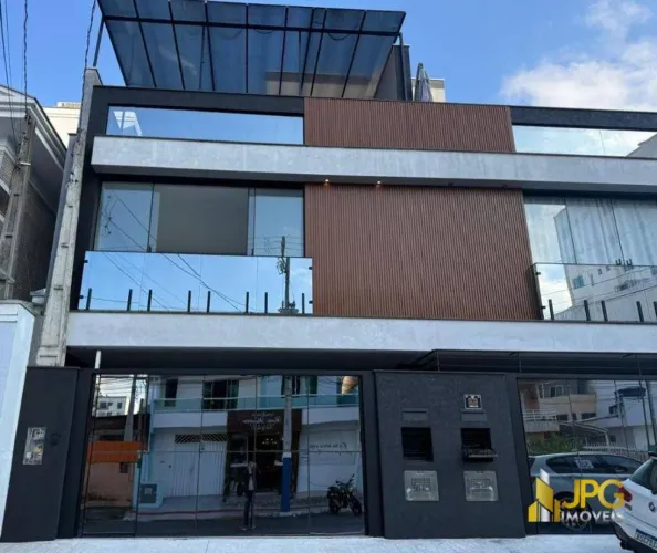 Casa com 3 dormitórios para alugar, 264 m² por R$11.750/mês - Nações - Balneário Camboriú/