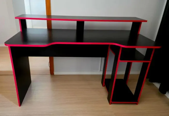 Mesa Gamer Ideal para 2 Monitores Preto/Vermelho Me4153 - Tecno Mobili