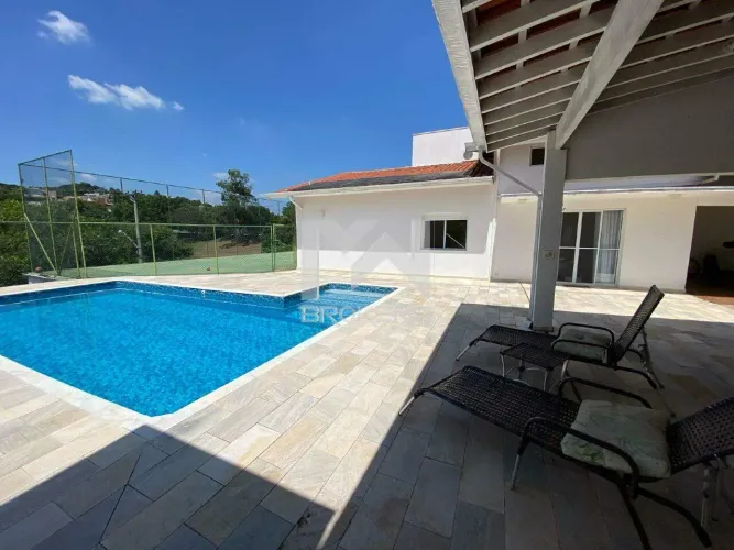 Casa térrea à venda no Condomínio Vista Alegre  Sede em Vinhedo - SP