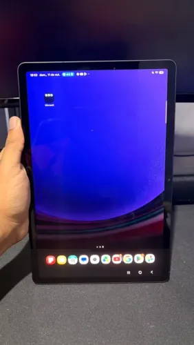 Samsung Galaxy Tab S9 256GB / 12GB RAM + Capa Teclado Original + S Pen
