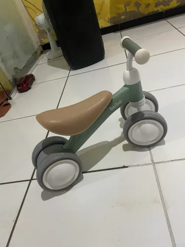Bicicleta de equilíbrio 