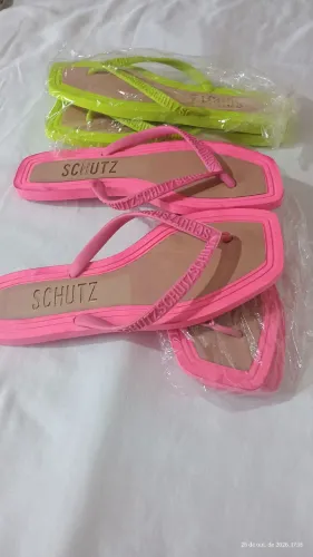 sandália rasteirinha/últimas unidades/ só restam 3 pares / tamanho 38 e 39