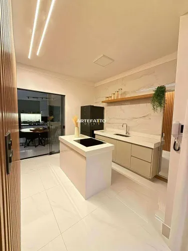 Casa à venda em Franca, Jardim Noêmia, com 4 quartos, 230m²