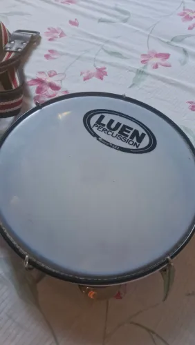 Pandeiro pouco uso