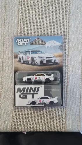 MiniGT Skyline R34 #1059