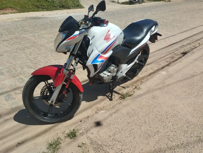 CB 300 2012