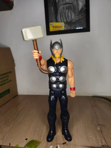 Boneco do Thor 30cm 