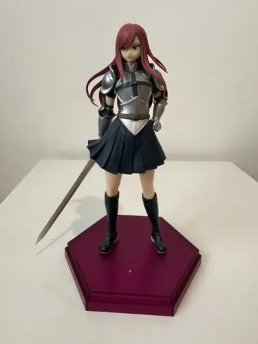 Figure Erza Scarlet Armadura Fairy Tail (BANPRESTO ORIGINAL)